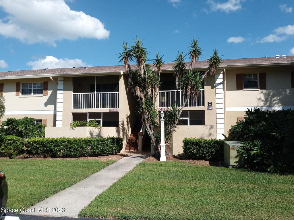 1641 Sunny Brook Lane - Photo 0