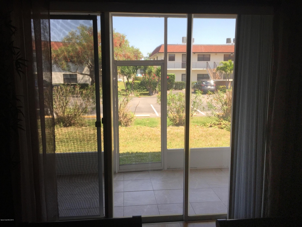 250 Saint Lucie Lane - Photo 28