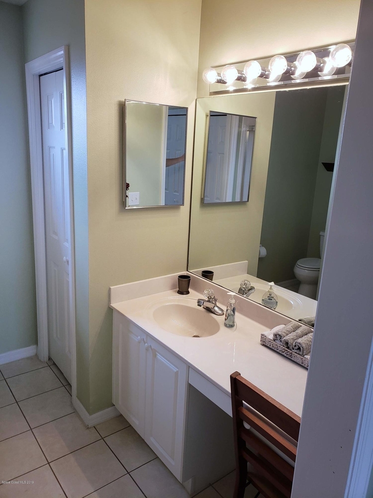 250 Saint Lucie Lane - Photo 3
