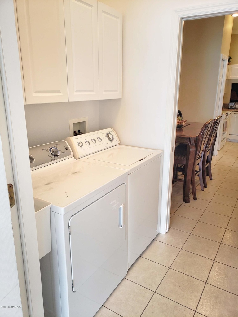 250 Saint Lucie Lane - Photo 17