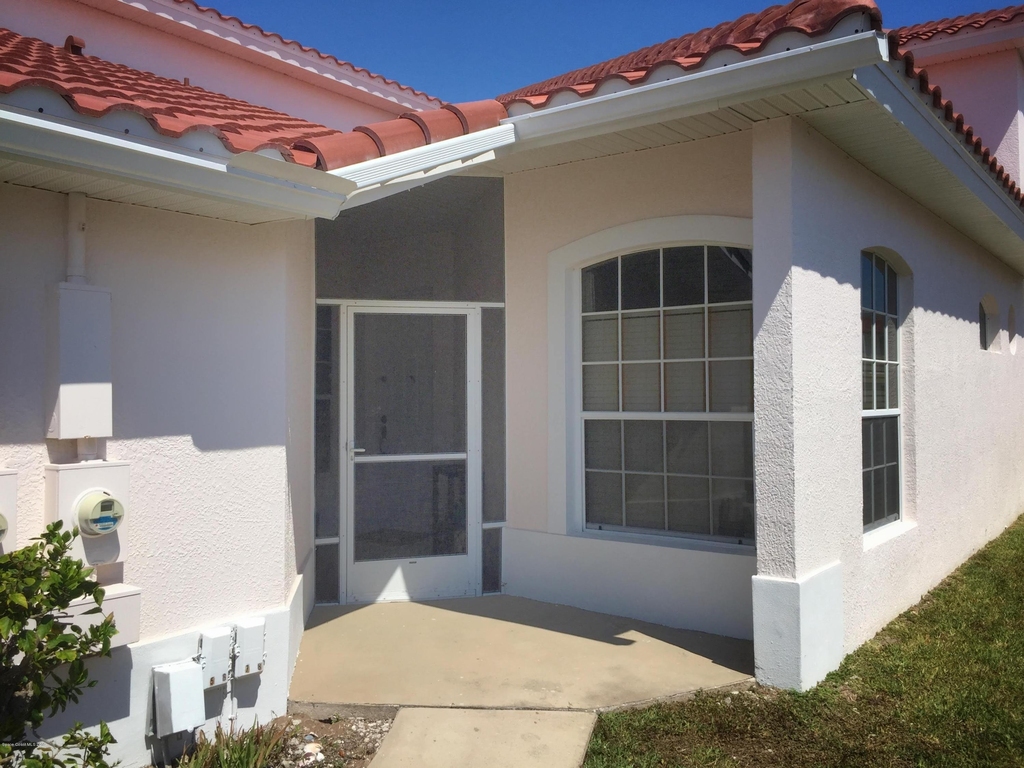 250 Saint Lucie Lane - Photo 0