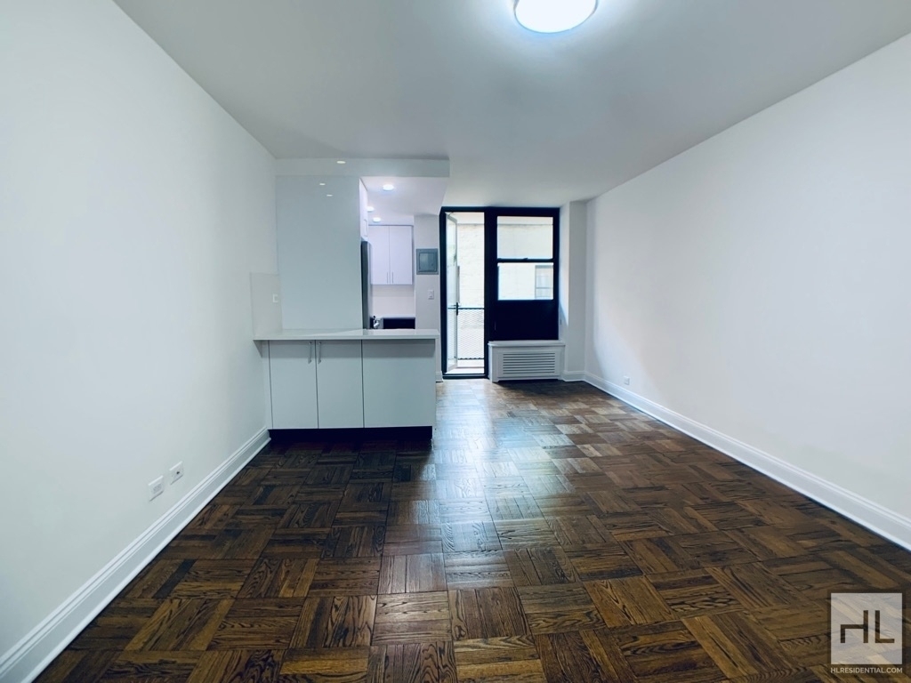 East 35 Street - Photo 0