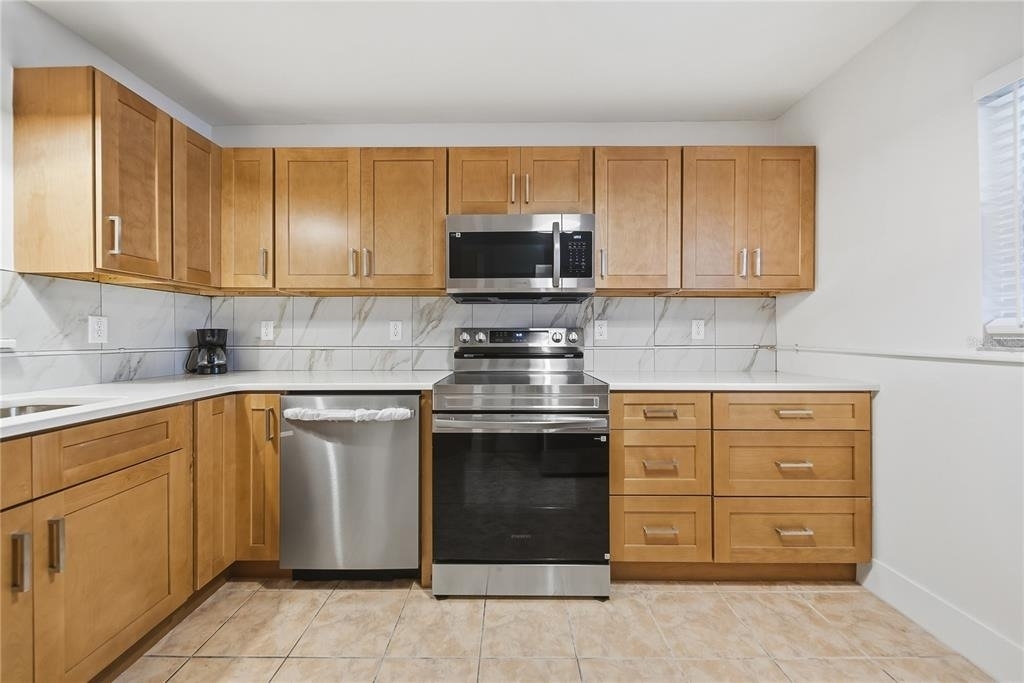 1247 S Martin Luther King Jr Avenue - Photo 7