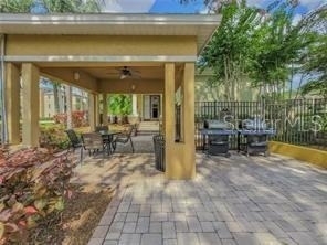 10025 Courtney Palms Boulevard - Photo 7