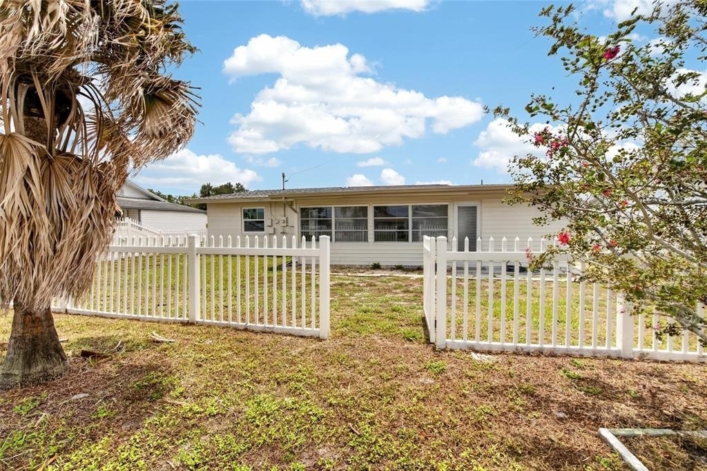 705 Thunderbird Avenue - Photo 40
