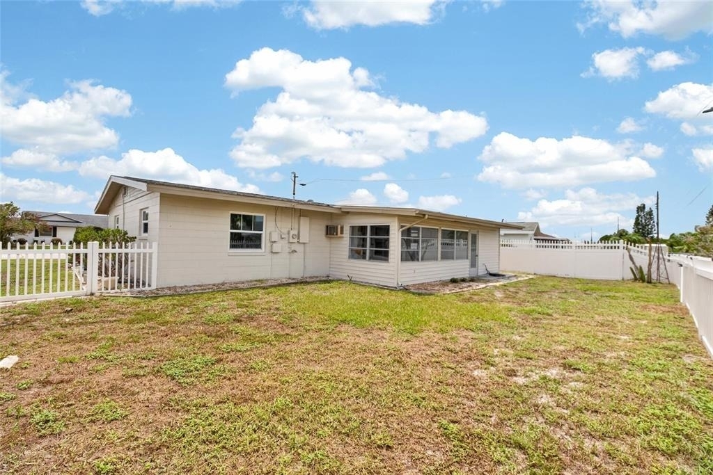 705 Thunderbird Avenue - Photo 41