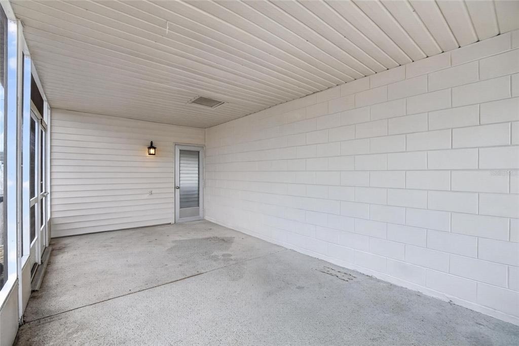 705 Thunderbird Avenue - Photo 43