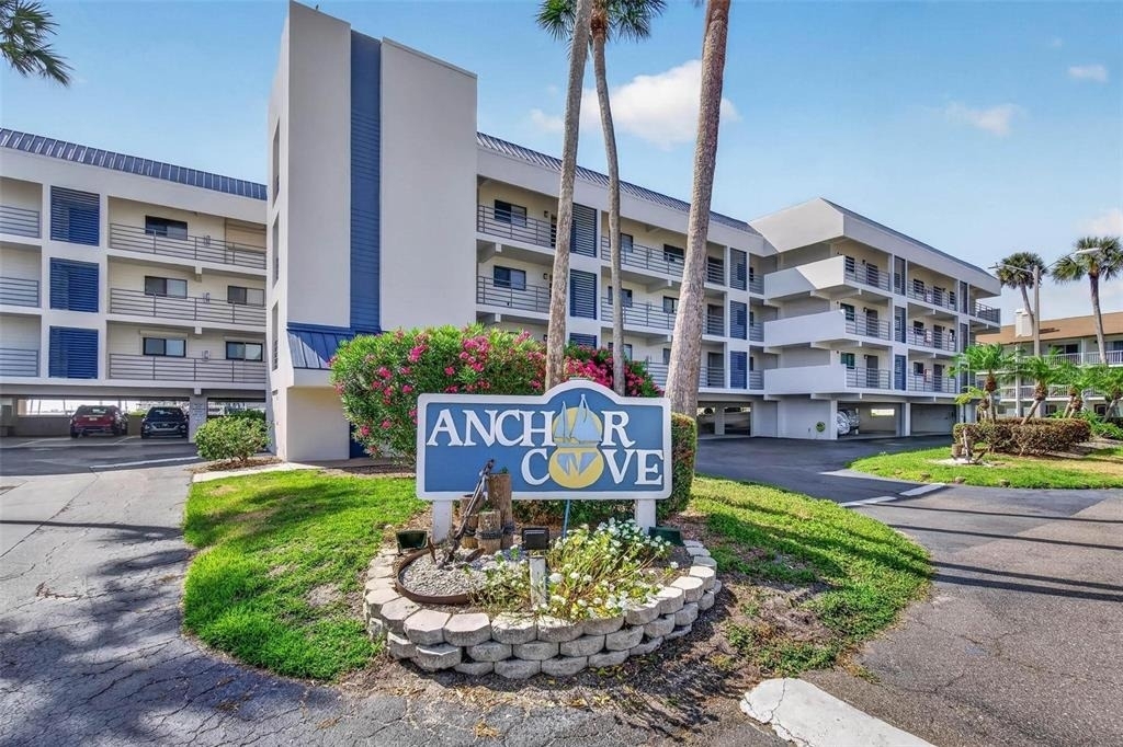 363 Pinellas Bayway S - Photo 4
