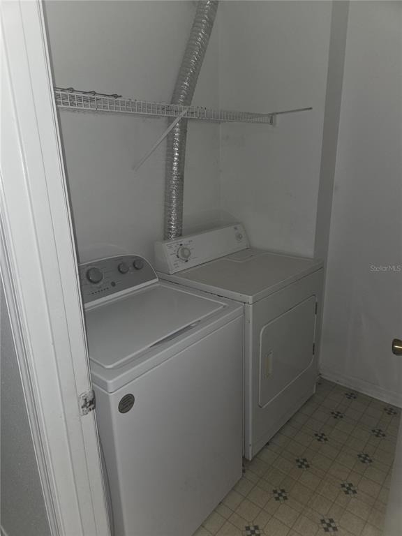 5566 Metrowest Boulevard - Photo 10