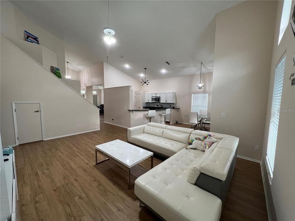 755 Riggs Circle - Photo 6