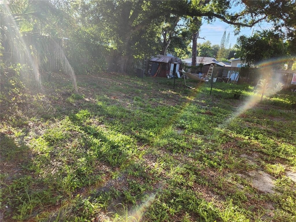 1120 36th Street W - Photo 8