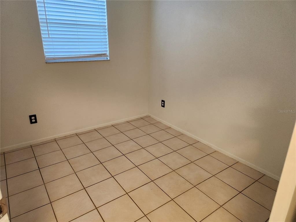 1120 36th Street W - Photo 11