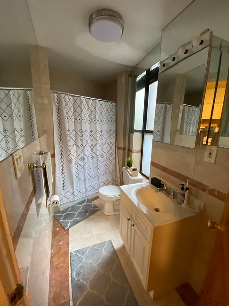 West 22nd Street - Photo 4