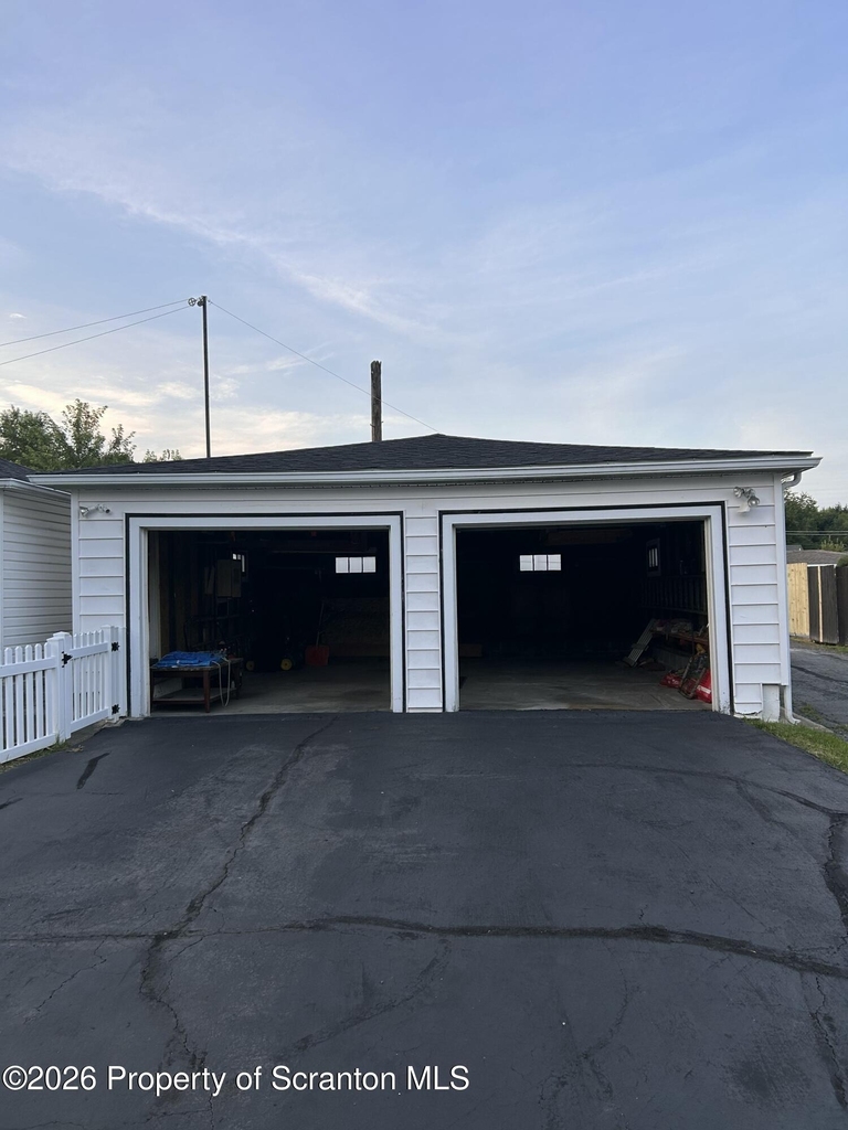 830 Brook Street - Photo 1
