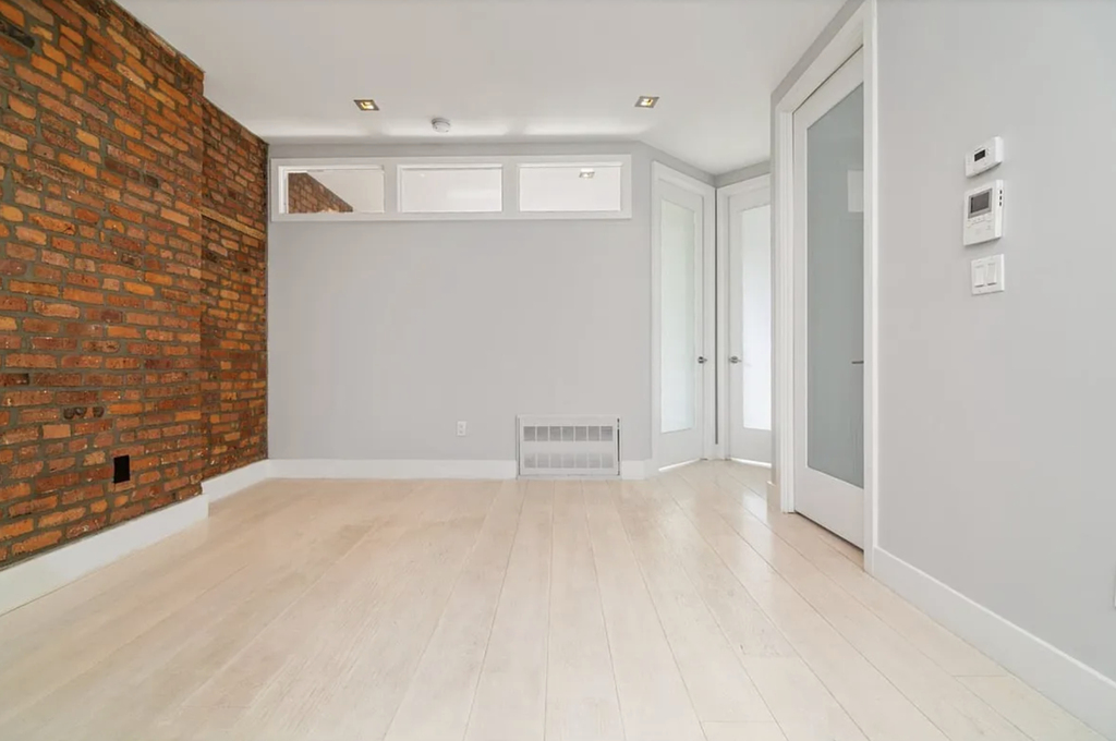 248 Mott Street - Photo 10