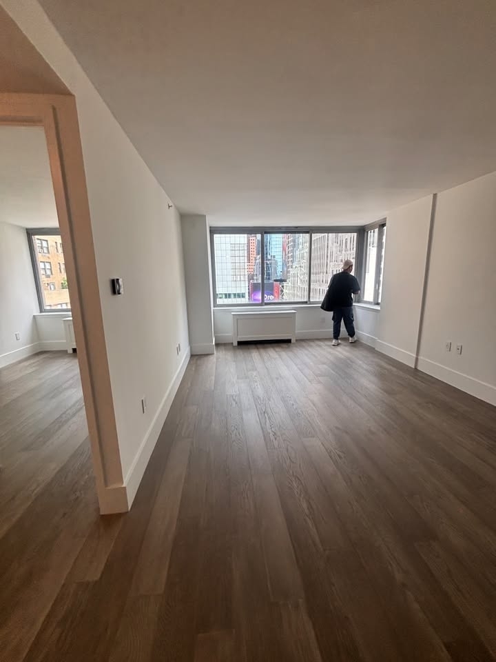 West 47th Street - Photo 0