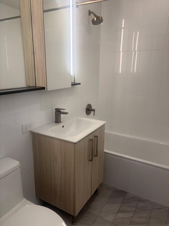 West 47th Street - Photo 5