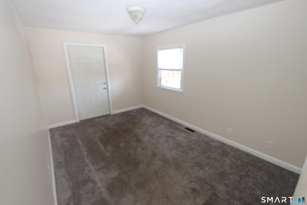 24 Brook Street - Photo 3