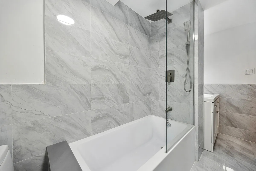 329 Decatur Street - Photo 8