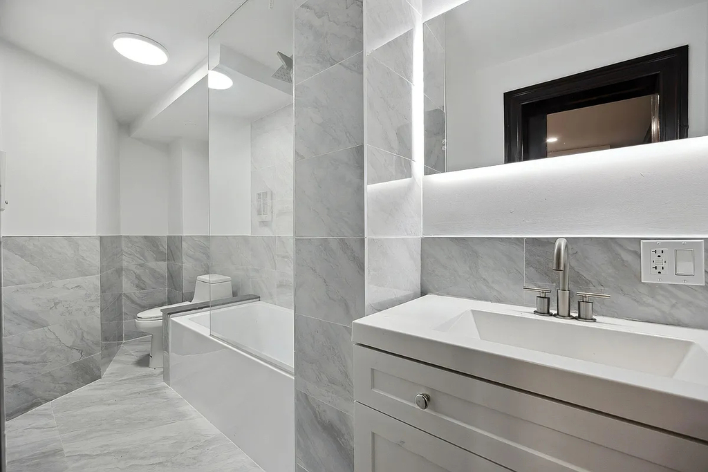 329 Decatur Street - Photo 7