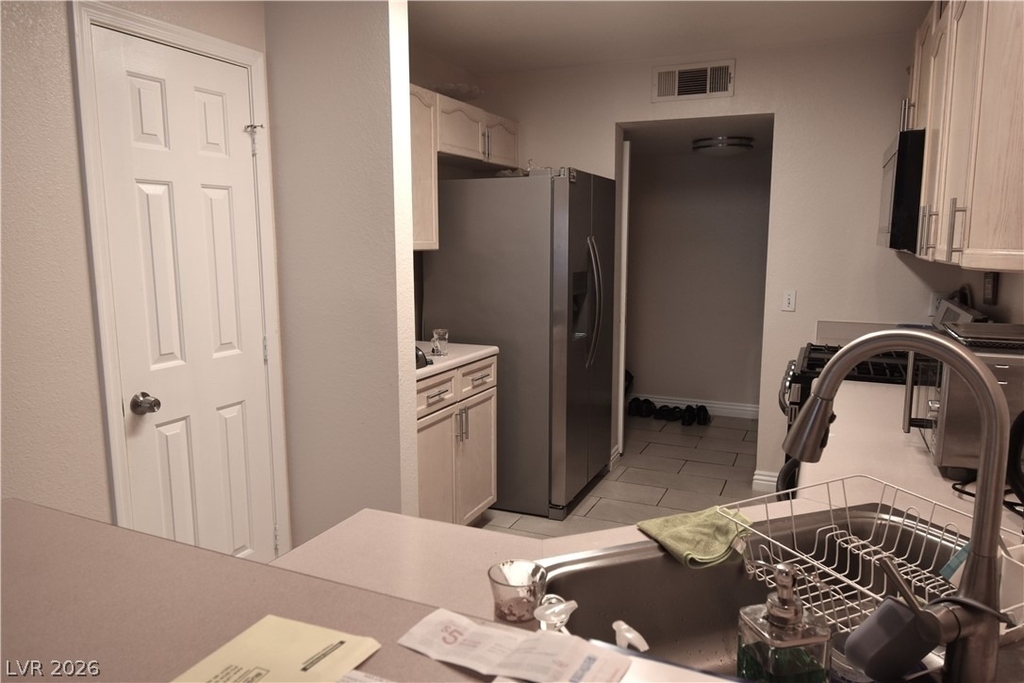 8064 Teresita Avenue - Photo 5