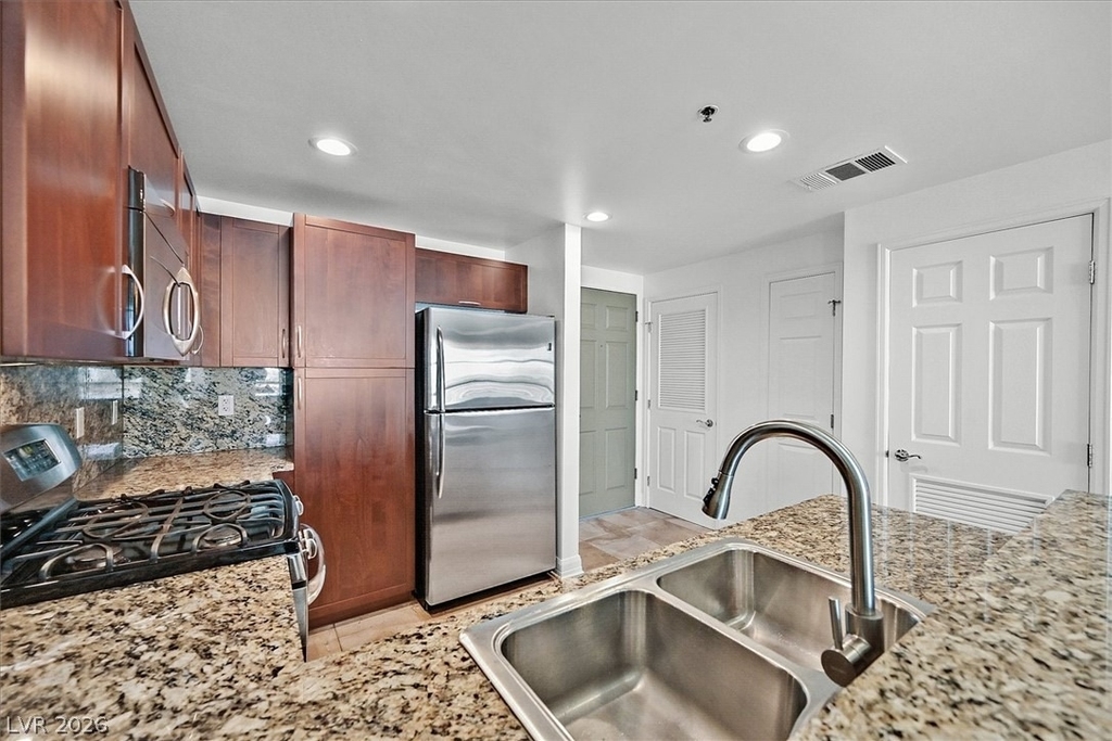 150 Las Vegas Boulevard - Photo 4