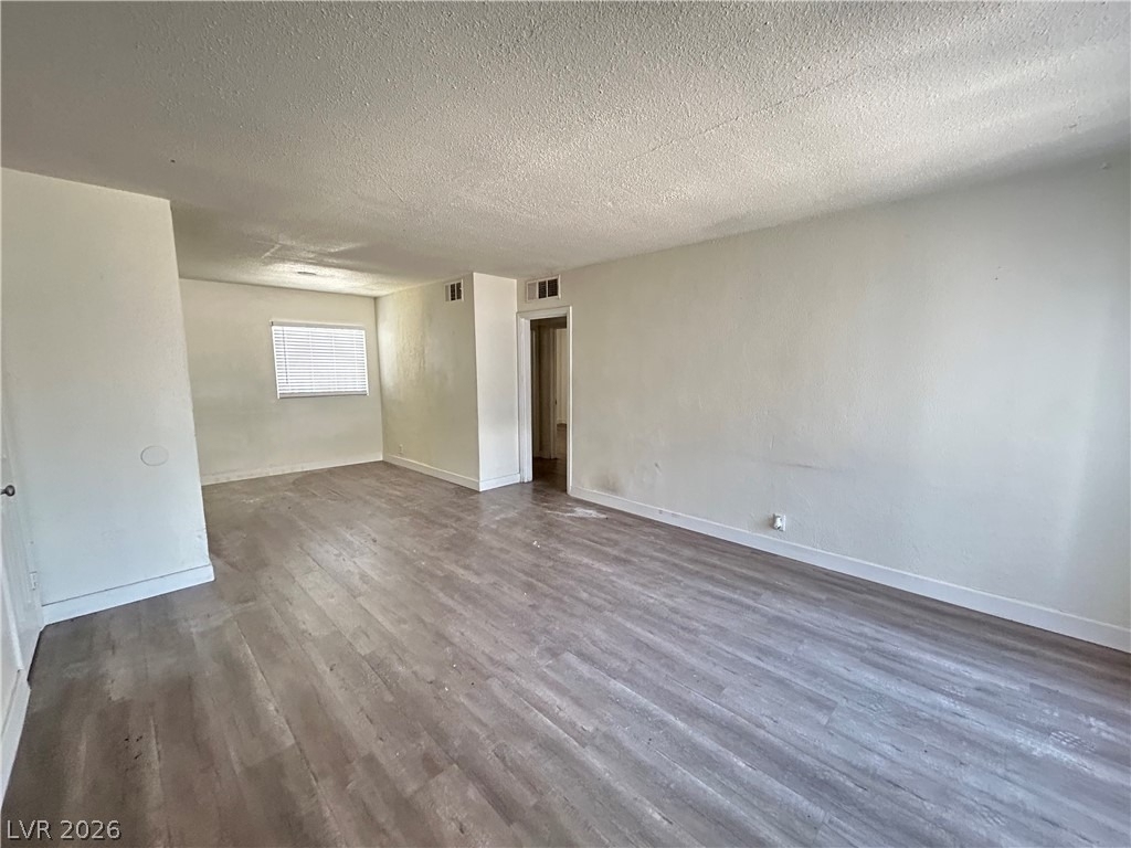 1711 Santa Paula Drive - Photo 3