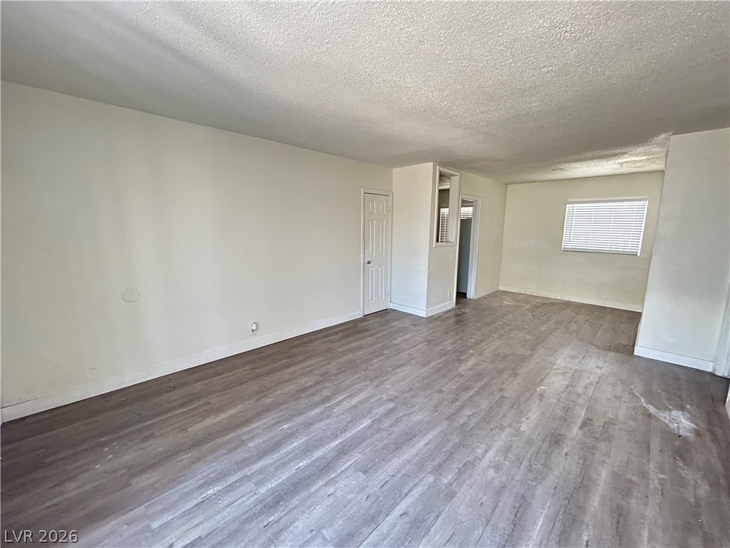 1711 Santa Paula Drive - Photo 2