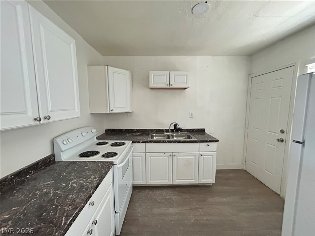 1711 Santa Paula Drive - Photo 4