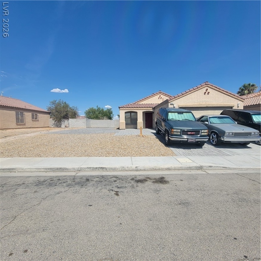 5916 Kenmore Street - Photo 1