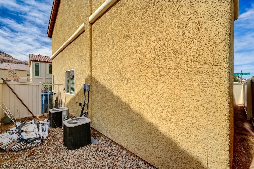 9985 Big Bow Springs Court - Photo 4
