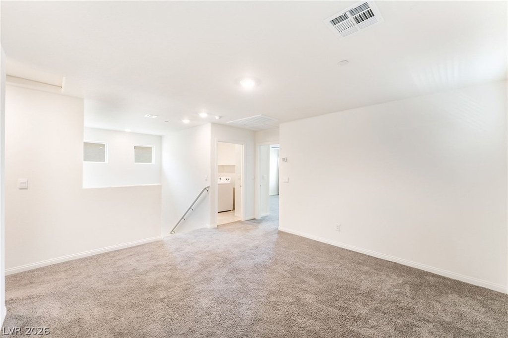 410 Larksong Avenue - Photo 2
