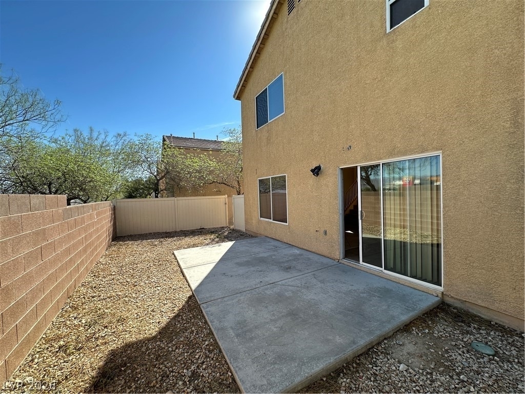 9510 Diamond Bridge Avenue - Photo 18