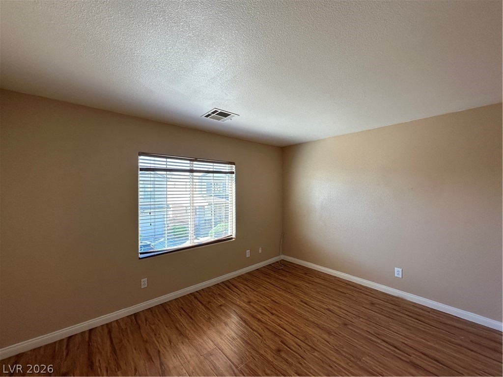 9510 Diamond Bridge Avenue - Photo 2