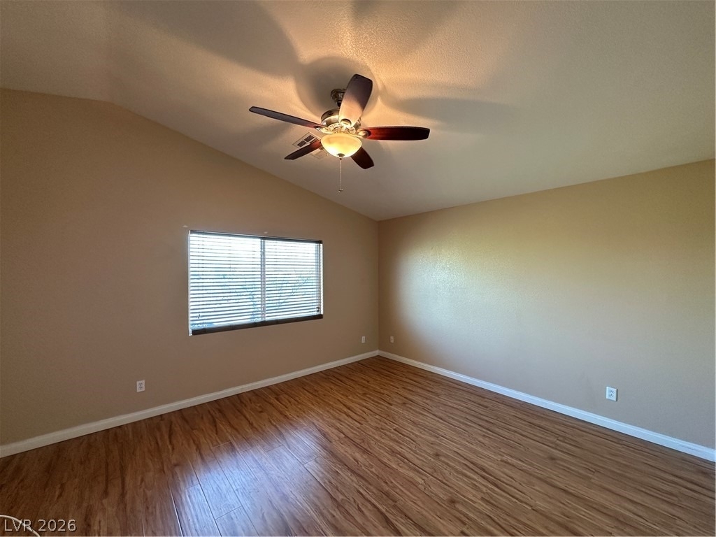 9510 Diamond Bridge Avenue - Photo 16