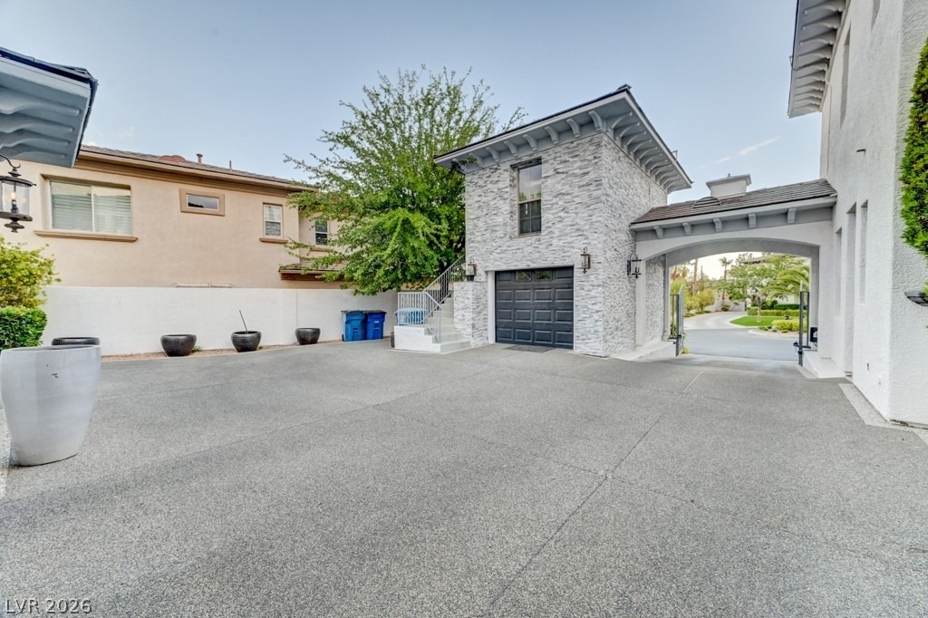 10212 Stone Briar Court - Photo 26