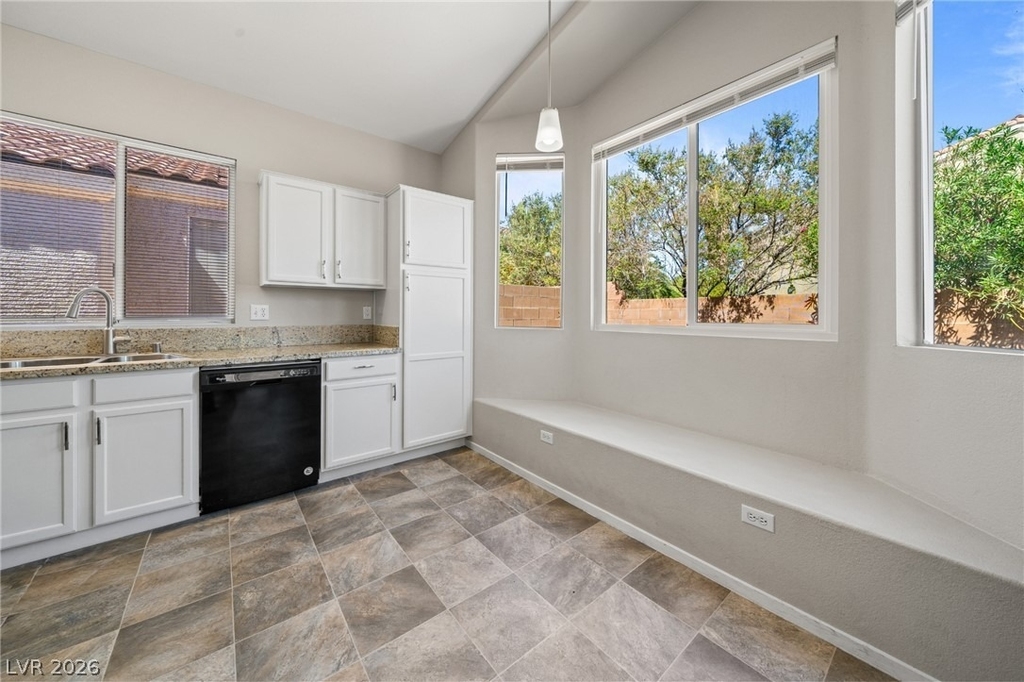9588 Ensworth Street - Photo 2