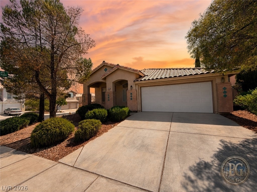 2012 Cedarcrest Court - Photo 0