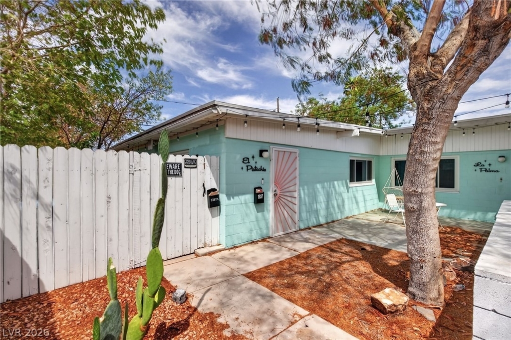1305 Phillips Avenue - Photo 0