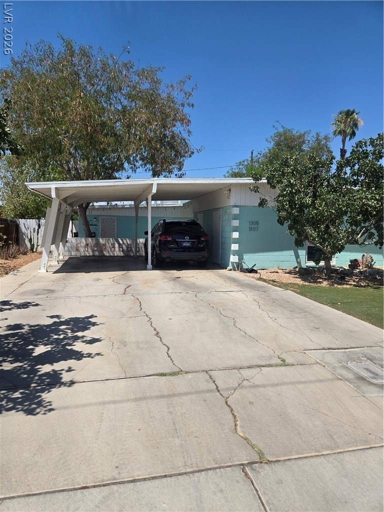 1305 Phillips Avenue - Photo 1