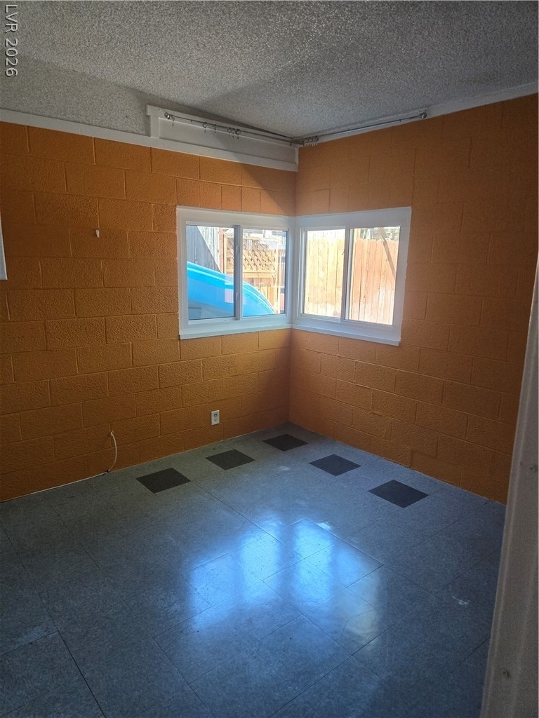 1305 Phillips Avenue - Photo 13