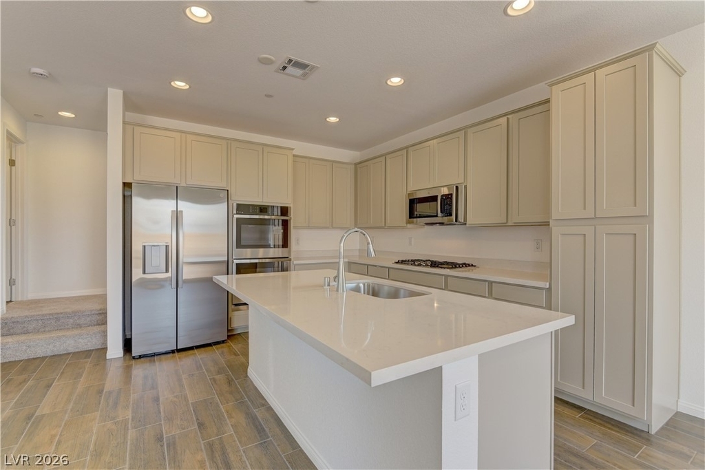 5174 Olga Manor Avenue - Photo 4