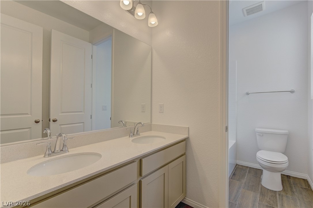 5174 Olga Manor Avenue - Photo 14