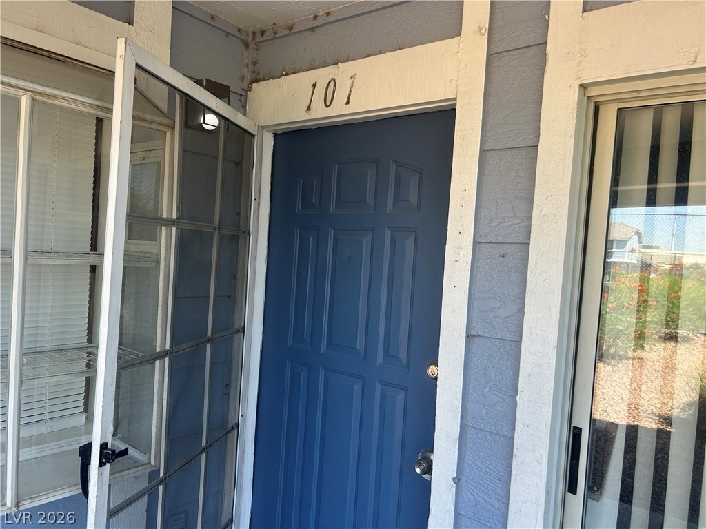 5429 Centurion Court - Photo 0