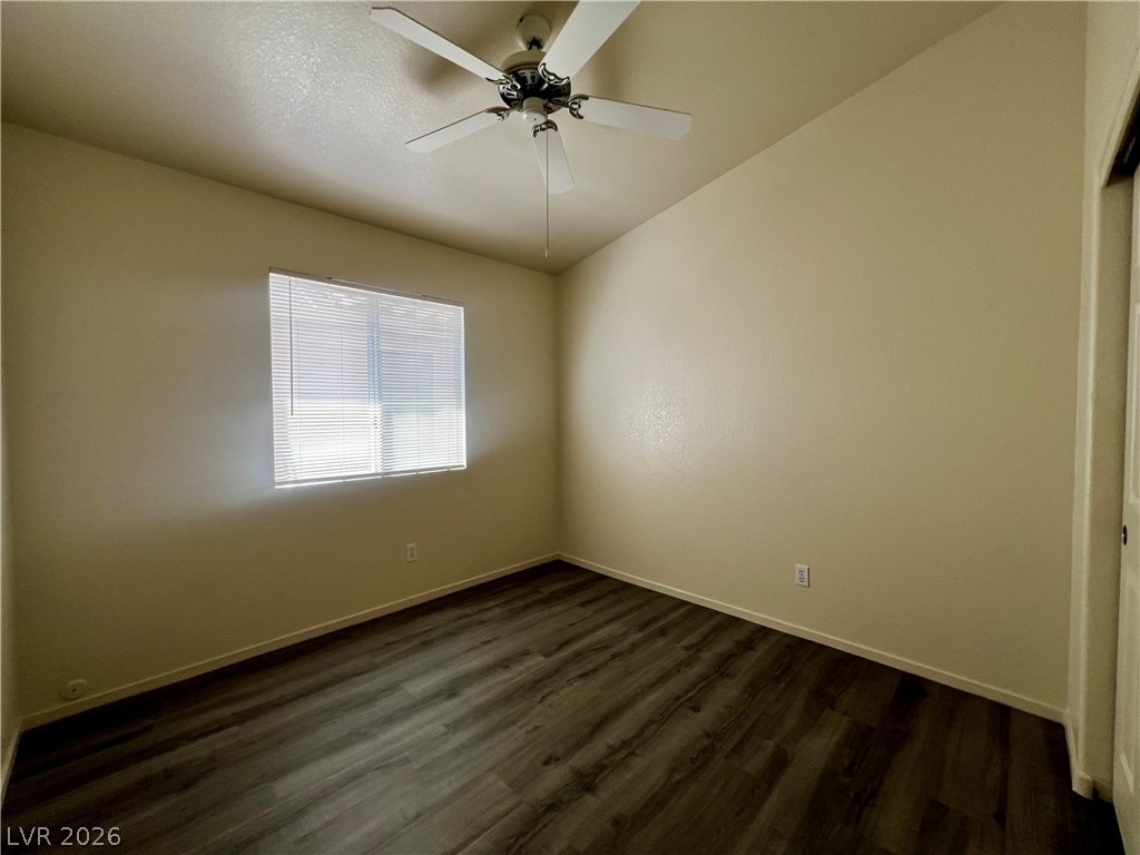 7100 Village Shore Court - Photo 17