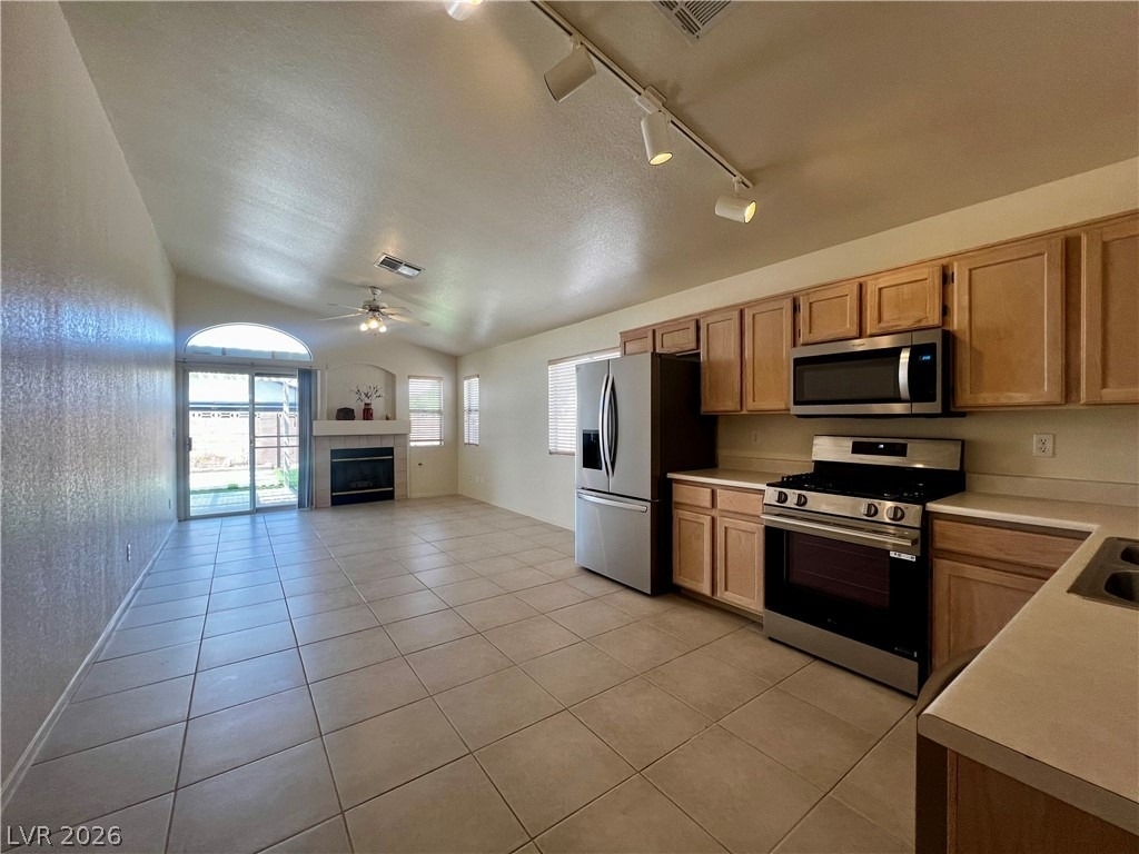 7100 Village Shore Court - Photo 6