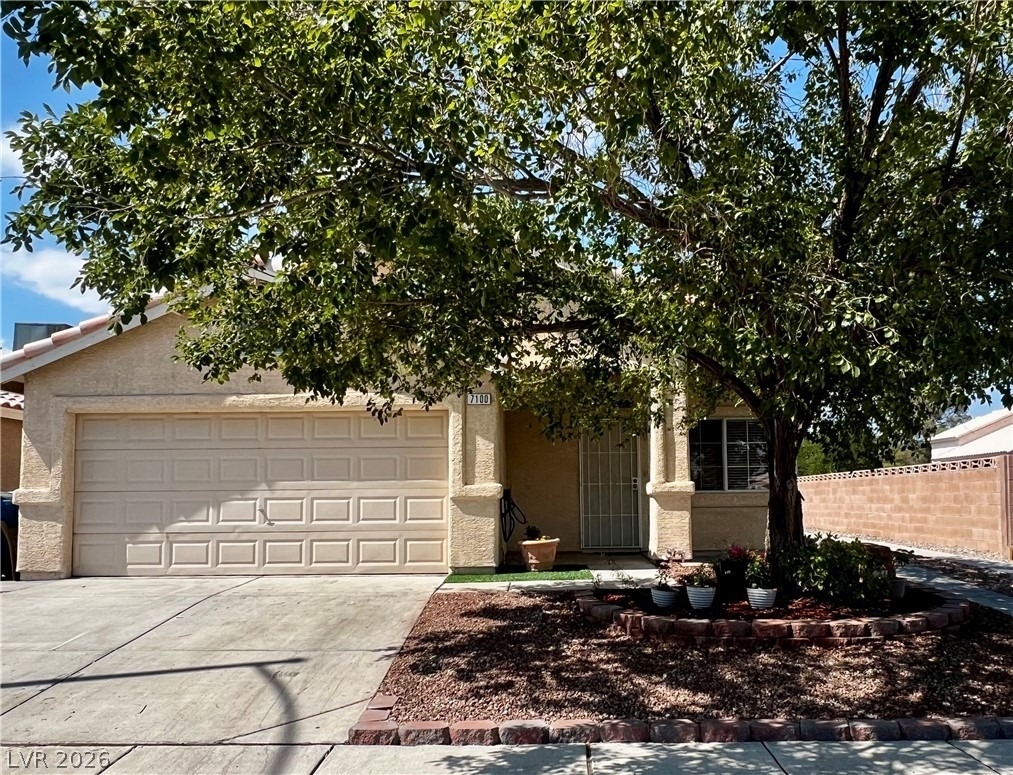 7100 Village Shore Court - Photo 0