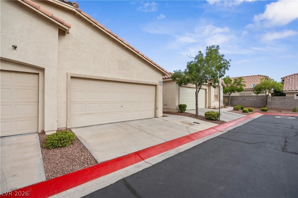 3365 Kylemore Street - Photo 2