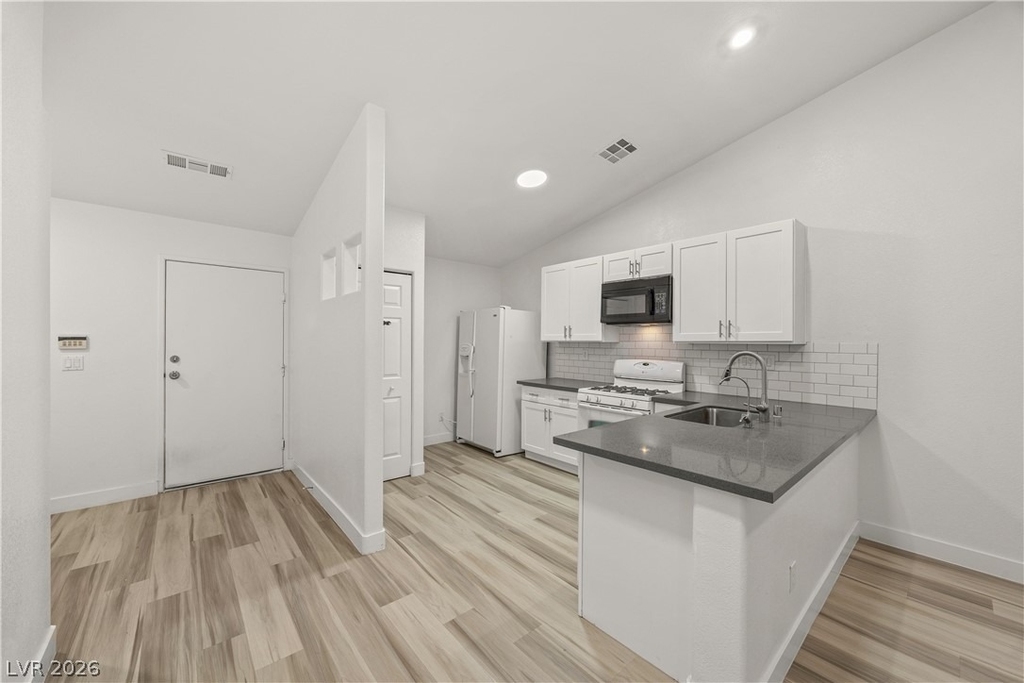 3365 Kylemore Street - Photo 11