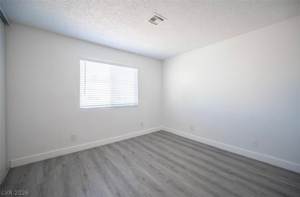921 Snug Harbor Street - Photo 11